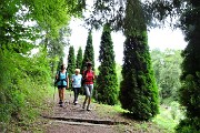 67 Dalla Foppa , seguendo vecchia mulattiera, scendiamo a Rigosa